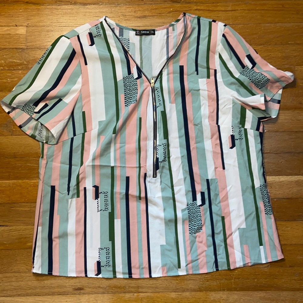 Plus - V-neck Blouse Short Sleeve - 1X / 14